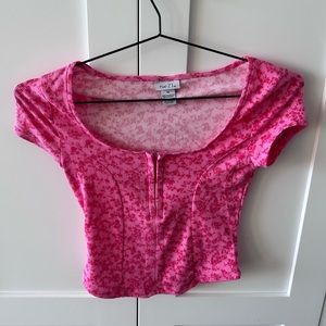 Rue21 Pink Floral Hook and Eye Corset Tee